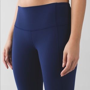 Lululemon Gather & Crow leggings